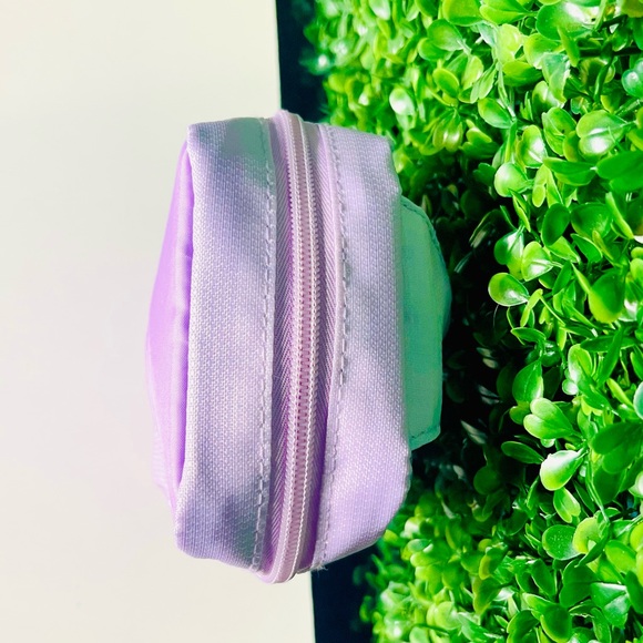 COPY - Artistry Studio Lavender Crossbody Bag - Picture 4 of 12